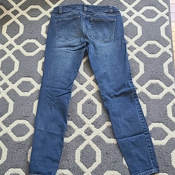 Vineyard Vines Jeans - Picture 4 of 6